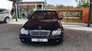Mercedes-Benz C 200 CDI Classic Junho/01 - à venda -
