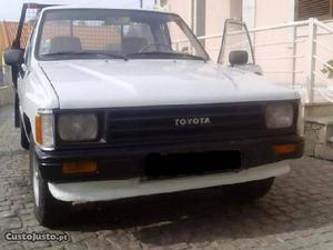 Toyota Hilux PICK UP Março/89 - à venda - Pick-up/