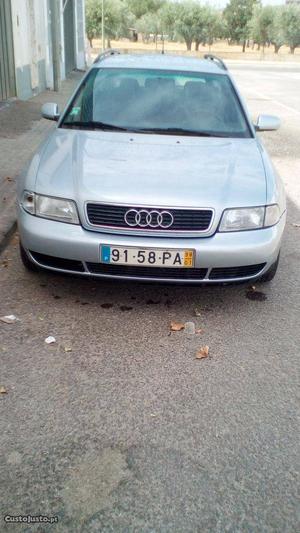 Audi A4 1.9 de 110 TDI Janeiro/98 - à venda - Ligeiros