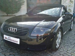 Audi TT T 180 cv Cabrio Janeiro/01 - à venda -