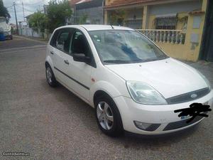 Ford Fiesta !.4 TDCI Outubro/03 - à venda - Ligeiros