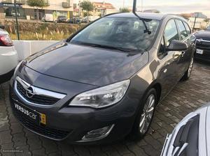 Opel Astra 1.3 CDTI COSMO GPS Janeiro/11 - à venda -