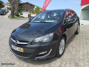 Opel Astra ST 1.3 CDTI COSMO Agosto/14 - à venda - Ligeiros