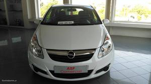 Opel Corsa 1.3 Outubro/10 - à venda - Comerciais / Van,