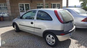 Opel Corsa 1.7 Junho/01 - à venda - Comerciais / Van, Porto