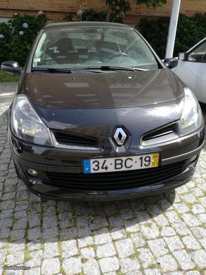 Renault Clio 1.2 Dynamique luxe Janeiro/06 - à venda -