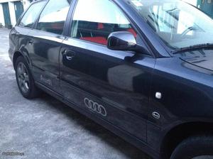 Audi A4 1.9 TDI Julho/97 - à venda - Ligeiros Passageiros,