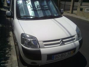 Citroën Berlingo 1.4i XTR MULTISPACE Maio/06 - à venda -