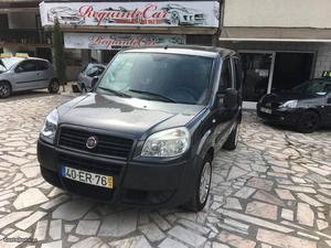 Fiat Doblo 1.3 7 LUGARES Novembro/07 - à venda - Ligeiros