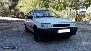 Opel Corsa 1.5 D Abril/91 - à venda - Ligeiros Passageiros,