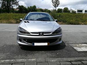 Peugeot HDI 110cv XS VAN Setembro/04 - à venda -
