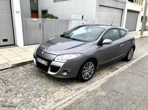 Renault Mégane coupe dci Fevereiro/09 - à venda - Ligeiros