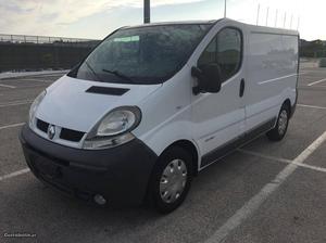 Renault Trafic 2.5 DCI 140 pack Março/04 - à venda -