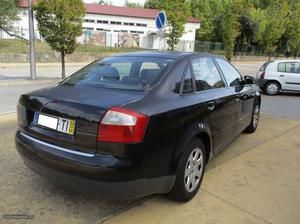 Audi A4 1.9TDI 130cv 6vel Março/02 - à venda - Ligeiros