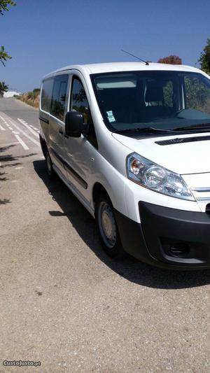 Citroën Jumpy 2.0 HDI 120kv Março/11 - à venda - Ligeiros