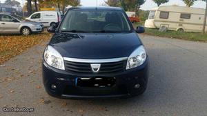Dacia Sandero 1.5DCI  km. Novembro/11 - à venda -