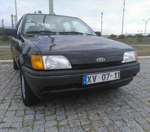 Ford Fiesta 1 Dono - 122M Km Fevereiro/92 - à venda -