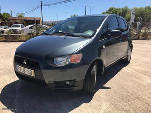 Mitsubishi Colt 1.3 cleartec Maio/10 - à venda - Ligeiros