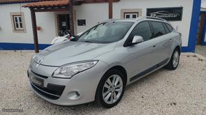 Renault Mégane 1.5 DCI Sport Tourer Junho/11 - à venda -