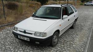 Skoda Felicia 1.3 combi lxi Outubro/97 - à venda - Ligeiros