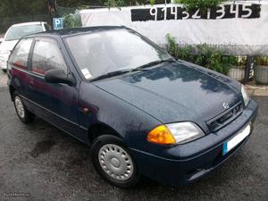 Suzuki Swift GL Abril/97 - à venda - Ligeiros Passageiros,