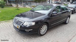 VW Passat 2.0-TDI-140CV Dezembro/06 - à venda - Ligeiros