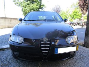 Alfa Romeo  Selspeed 150cv Novembro/01 - à venda -