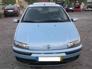 Fiat Punto v HLX AC e TA Agosto/01 - à venda -