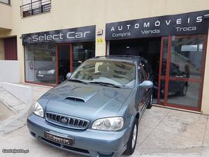 Kia Carnival 2.9 TDI Setembro/01 - à venda - Ligeiros