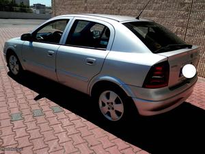 Opel Astra 1.4 A/C C/NOVO Janeiro/04 - à venda - Ligeiros