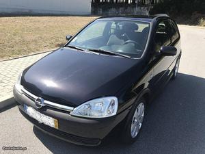 Opel Corsa 1.2 Sport Junho/03 - à venda - Ligeiros