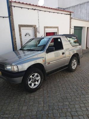 Opel Frontera 2.8 tdi Abril/95 - à venda - Pick-up/