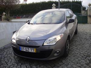 Renault Mégane 1.5dci-110cv Dezembro/11 - à venda -