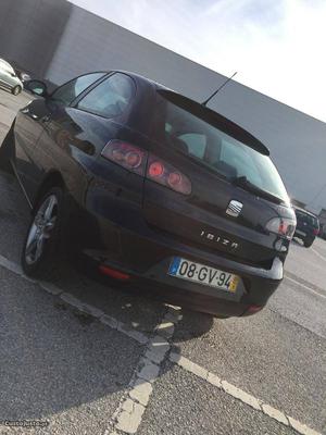 Seat Ibiza V Stylance Outubro/08 - à venda - Ligeiros