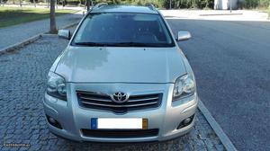 Toyota Avensis Dcat 2.2 sókm Junho/06 - à venda -