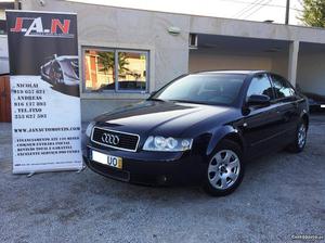 Audi A4 1.6i 1 dono Janeiro/03 - à venda - Ligeiros