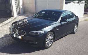 BMW 520 D - 184 cv Outubro/10 - à venda - Ligeiros