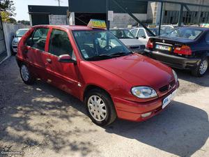 Citroën Saxo km  Setembro/01 - à venda -