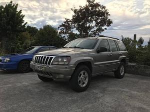 Jeep Grand Cherokee Laredo Fevereiro/00 - à venda -