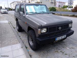 Nissan Patrol 2.8d x4 Maio/90 - à venda - Pick-up/