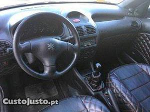 Peugeot 206 Sport 1.1 Pele  Janeiro/01 - à venda -