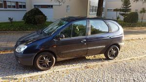 Renault Scénic 1.9 dci Maio/00 - à venda - Ligeiros