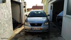 Toyota Corolla 2.0 d4d 116cv Dezembro/03 - à venda -