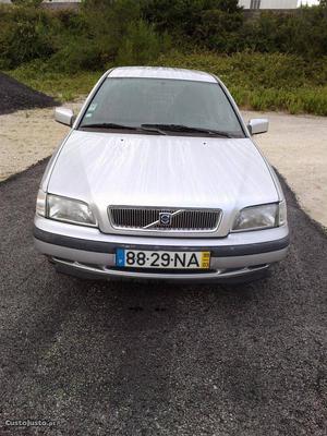 Volvo S AC Março/99 - à venda - Ligeiros