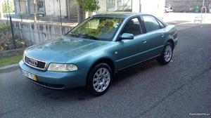 Audi A4 1.9tdi 110cv Abril/99 - à venda - Ligeiros