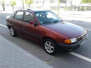 Opel Astra 1.7 turbo diesel Novembro/93 - à venda -