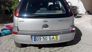 Opel Corsa 1.7 DTI 5 lugares Outubro/01 - à venda -