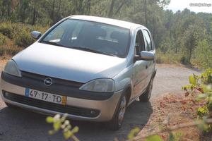 Opel Corsa 1.7 DTI Confort Fevereiro/02 - à venda -