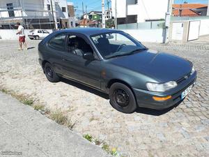 Toyota Corolla starvan Xl Outubro/93 - à venda - Ligeiros