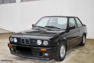 BMW 320 is  Fevereiro/89 - à venda - Ligeiros